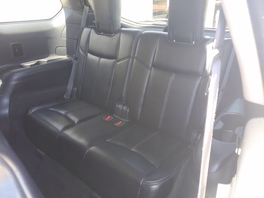 2020 Magnetic Black Pearl Nissan Pathfinder SL FWD SUV
