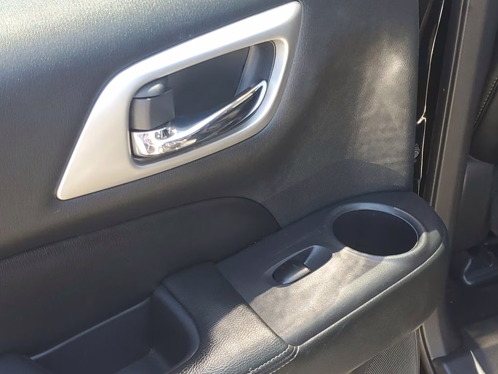 2020 Magnetic Black Pearl Nissan Pathfinder SL FWD SUV