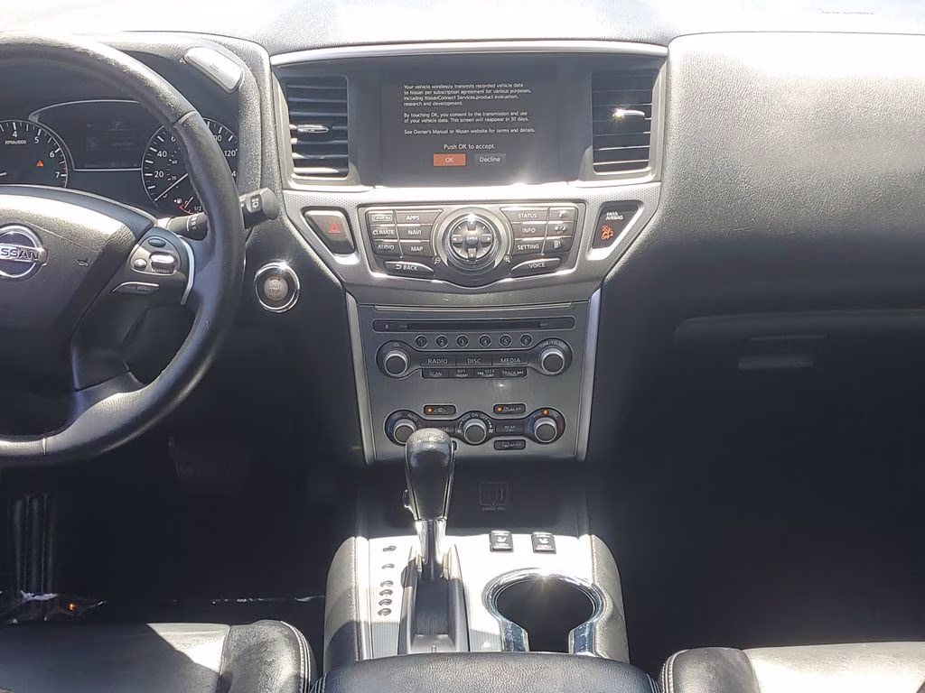 2020 Magnetic Black Pearl Nissan Pathfinder SL FWD SUV