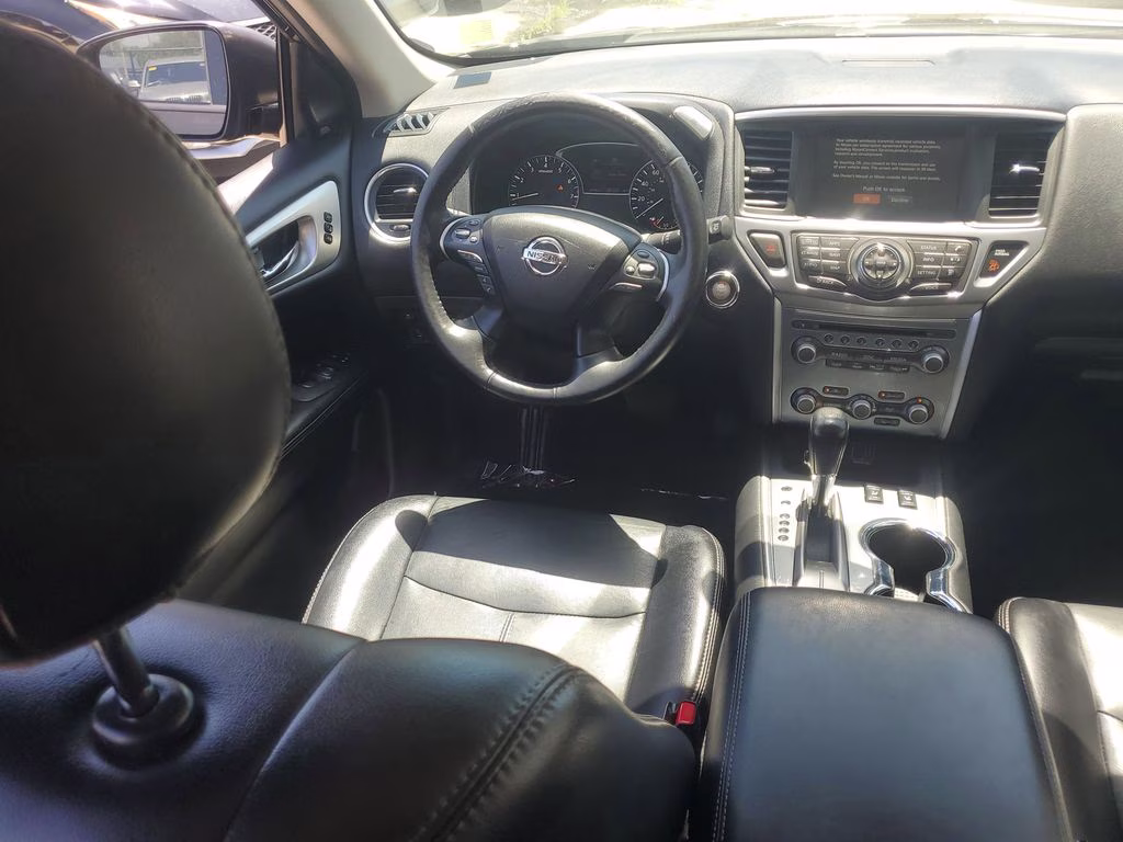 2020 Magnetic Black Pearl Nissan Pathfinder SL FWD SUV