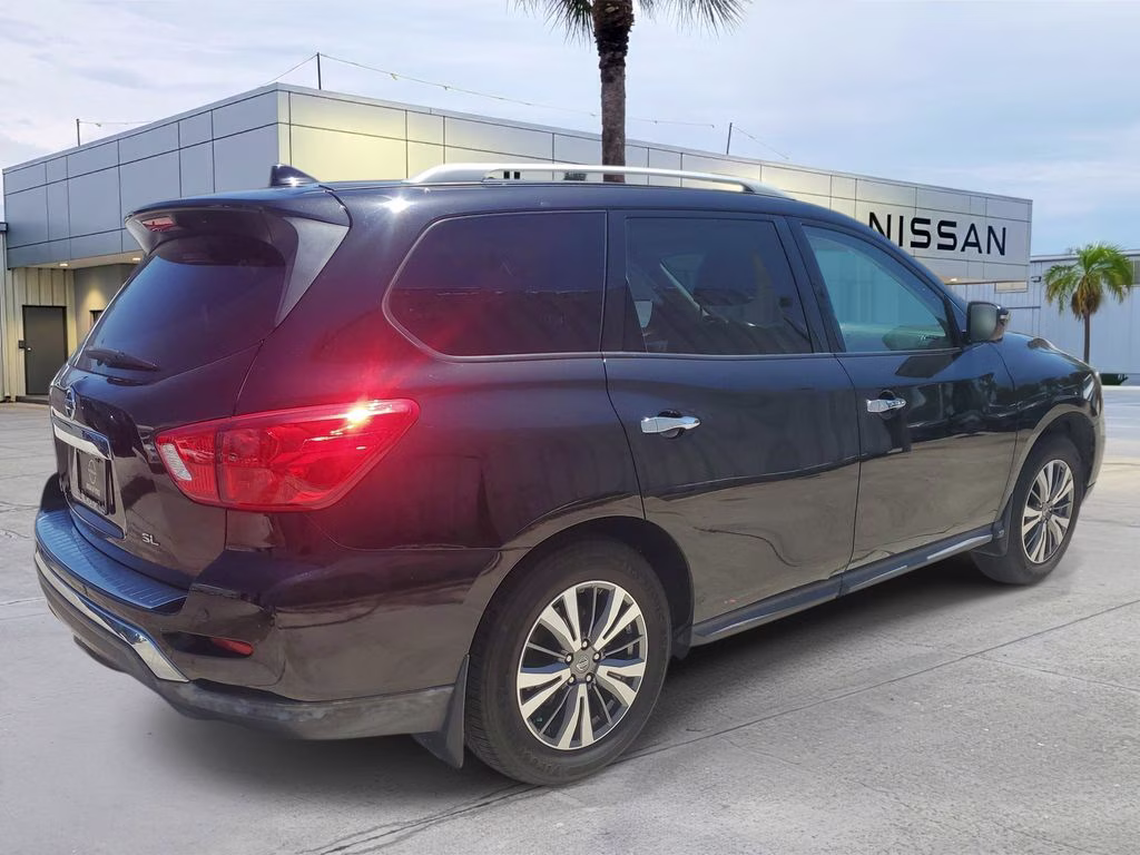 2020 Magnetic Black Pearl Nissan Pathfinder SL FWD SUV