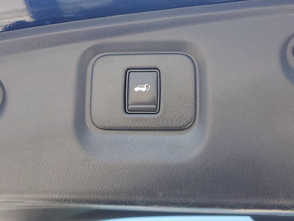 2020 Magnetic Black Pearl Nissan Pathfinder SL FWD SUV