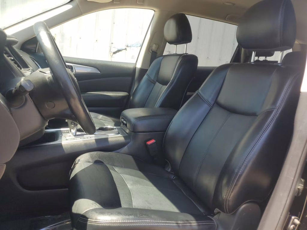 2020 Magnetic Black Pearl Nissan Pathfinder SL FWD SUV