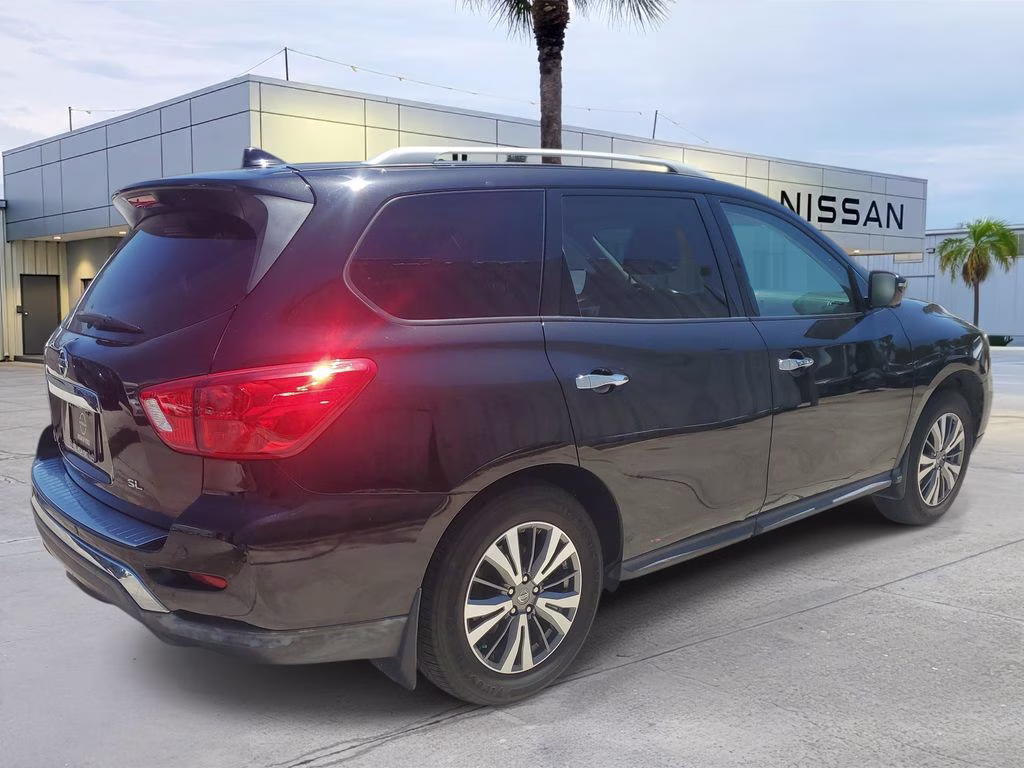 2020 Magnetic Black Pearl Nissan Pathfinder SL FWD SUV