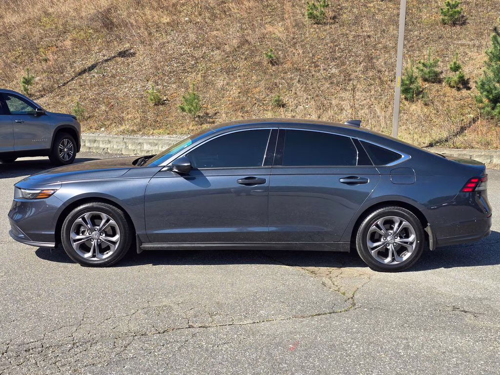 2023 Gray Honda Accord EX FWD Sedan