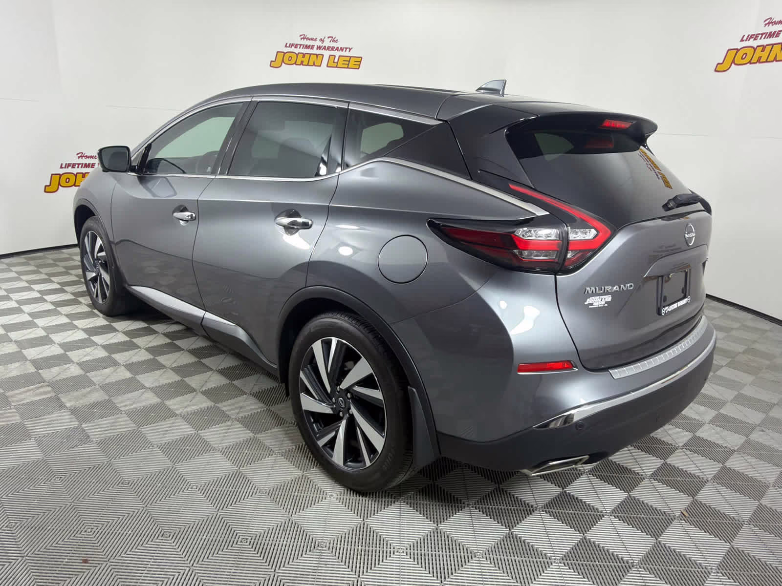 2024 Gun Metallic Nissan Murano SL FWD SUV