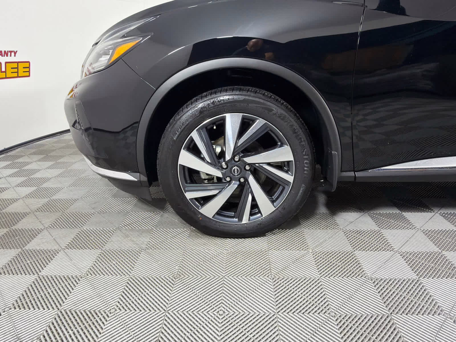 2024 Super Black Nissan Murano SL FWD SUV