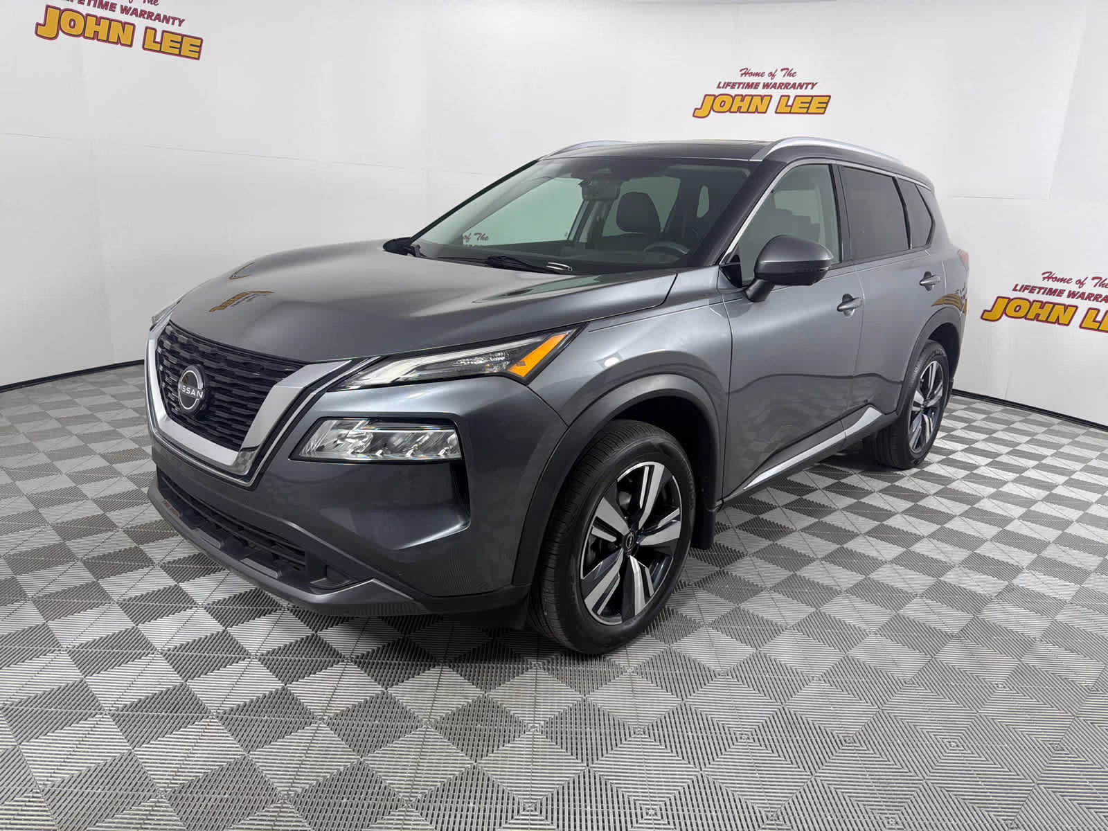 2023 Gun Metallic Nissan Rogue SL AWD SUV