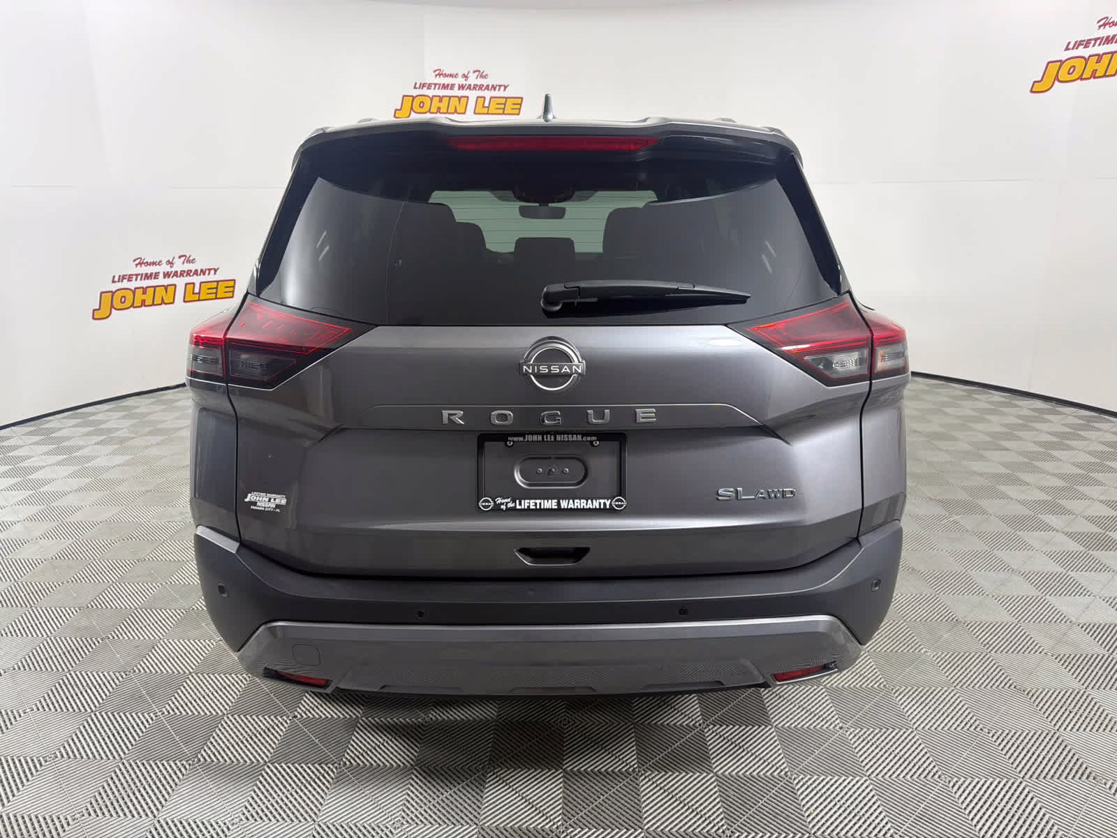 2023 Gun Metallic Nissan Rogue SL AWD SUV