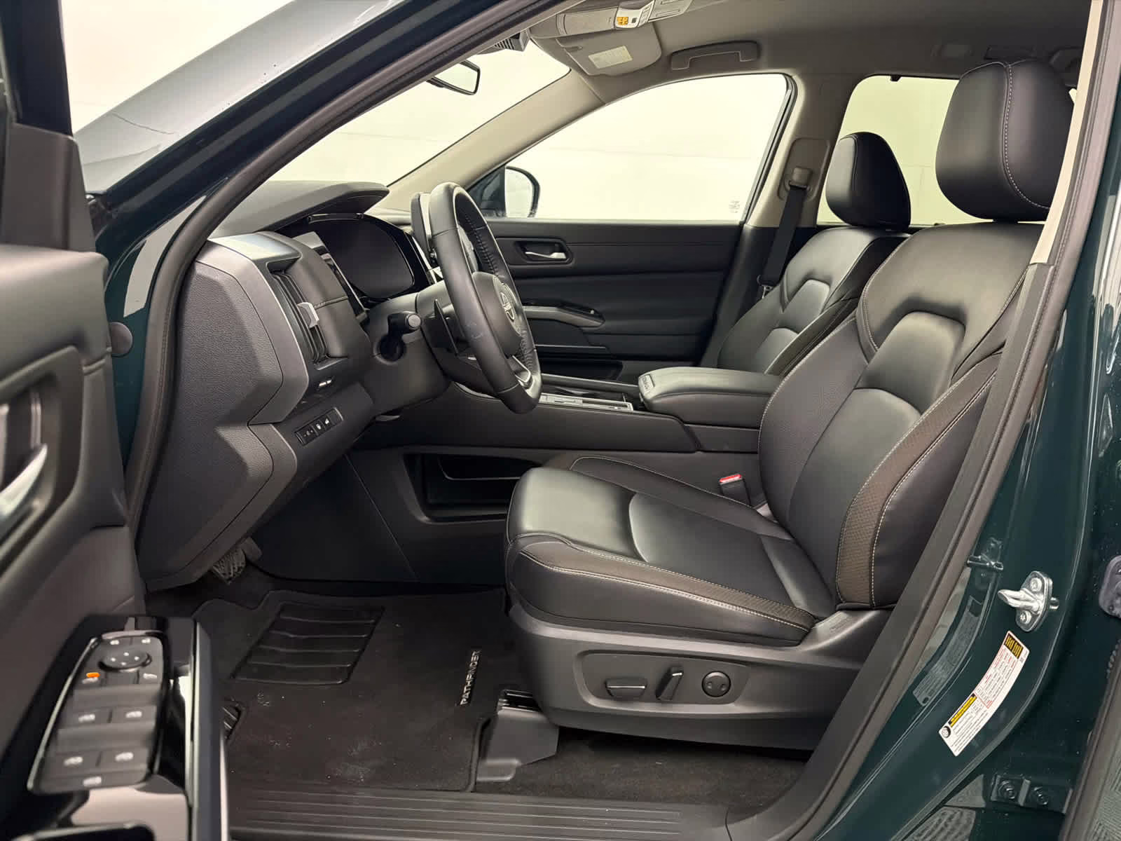 2025 Obsidian Green Pearl Nissan Pathfinder SL FWD SUV