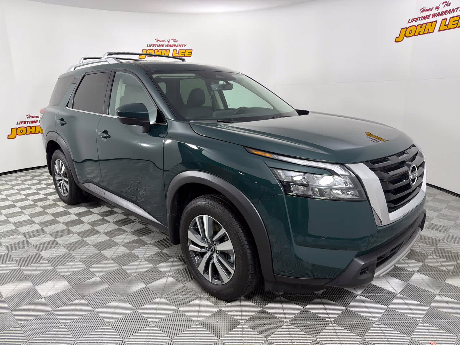 2025 Obsidian Green Pearl Nissan Pathfinder SL FWD SUV
