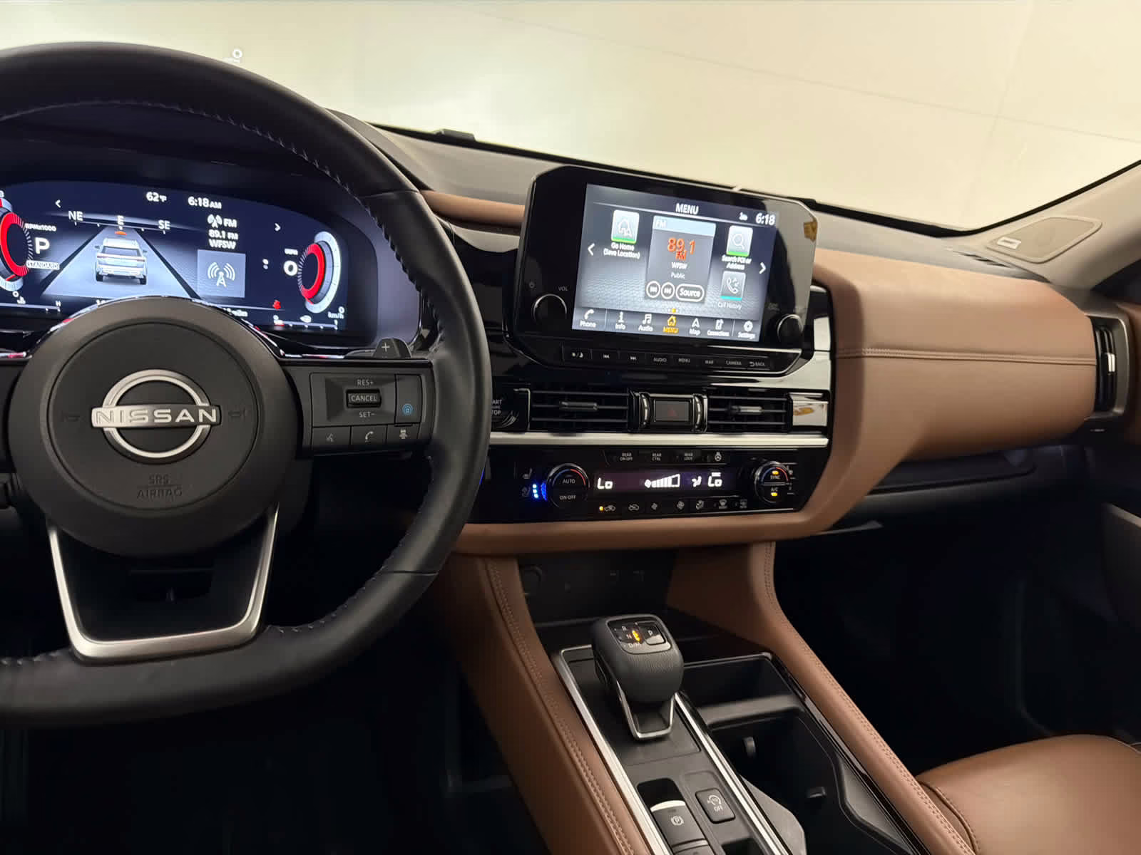 2025 Super Black Nissan Pathfinder Platinum FWD SUV