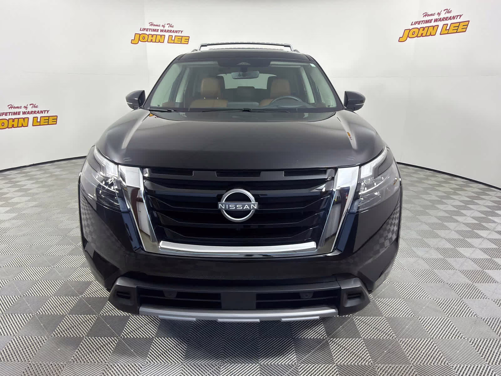 2025 Super Black Nissan Pathfinder Platinum FWD SUV