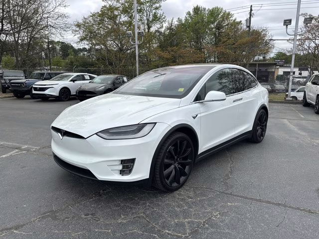 2019 White Tesla Model X 75D AWD SUV