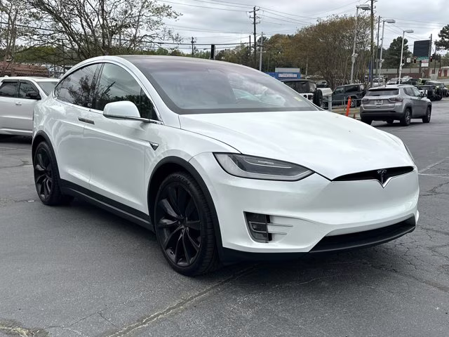 2019 White Tesla Model X 75D AWD SUV