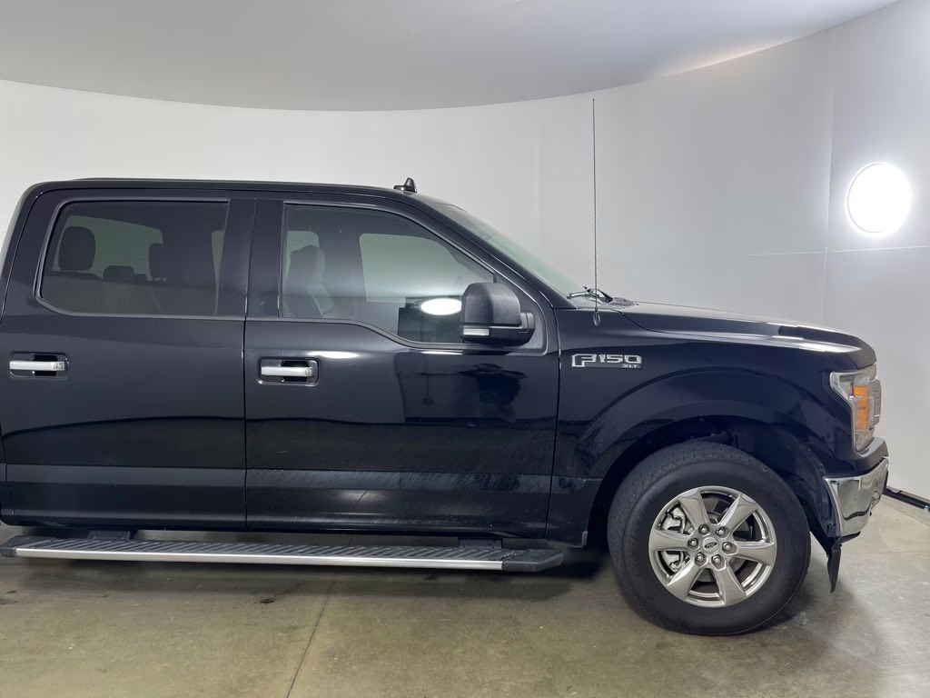 2018 Shadow Black Ford F-150 XLT RWD Truck