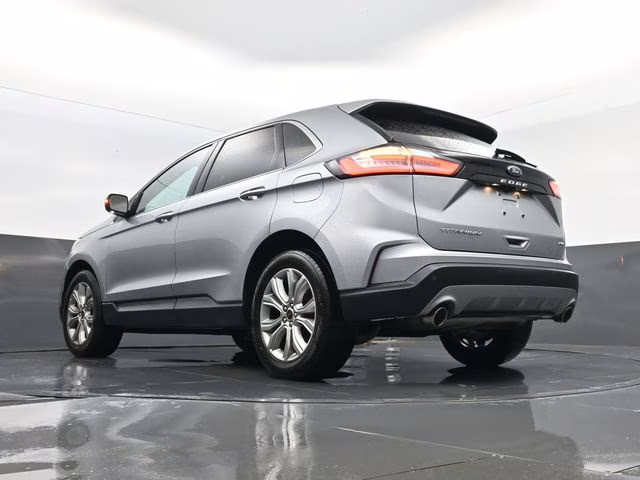 2024 Silver Metallic Ford Edge Titanium AWD SUV