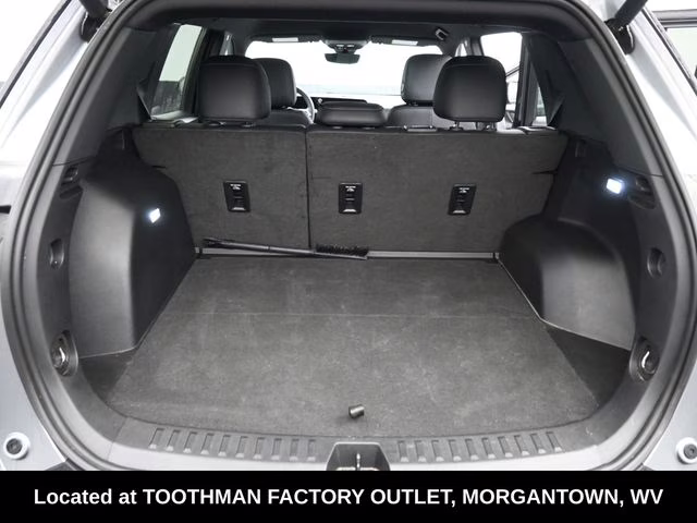 2025 Sterling Gray Metallic Chevrolet Equinox LT AWD SUV