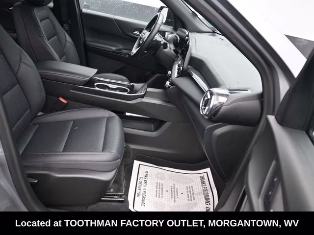 2025 Sterling Gray Metallic Chevrolet Equinox LT AWD SUV