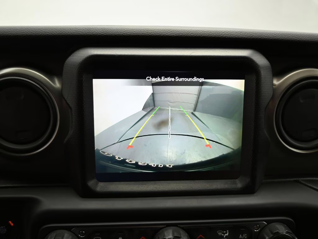 2021 Granite Crystal Metallic Clearcoat Jeep Wrangler Unlimited Willys 4X4 SUV