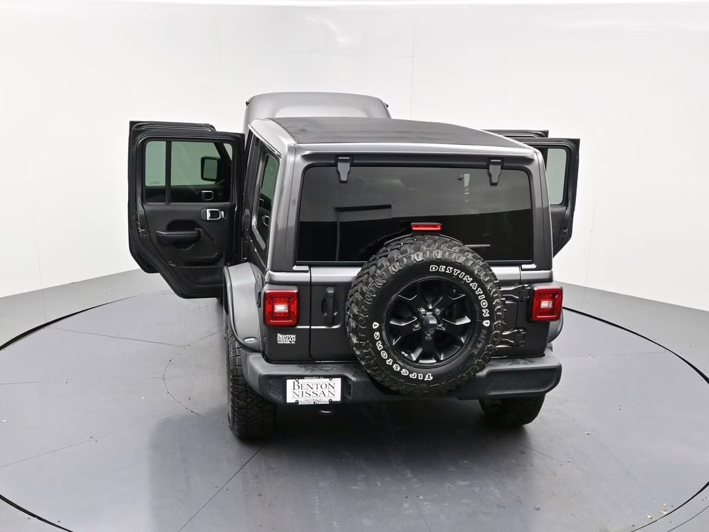 2021 Granite Crystal Metallic Clearcoat Jeep Wrangler Unlimited Willys 4X4 SUV