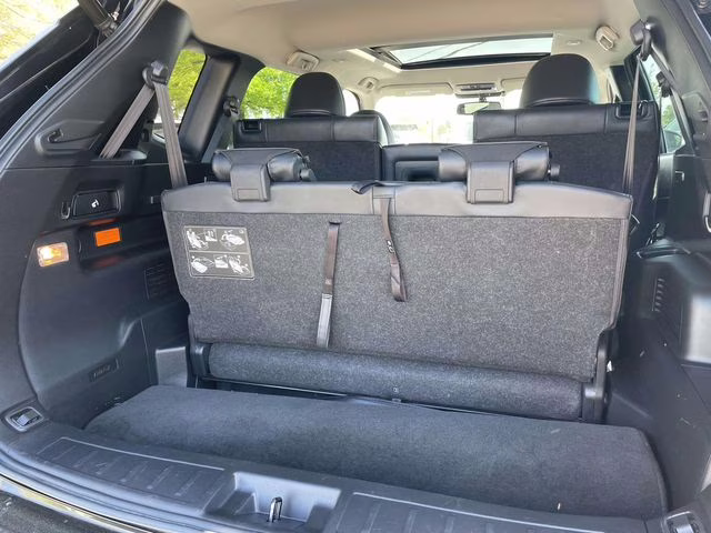 2023 Black Mitsubishi Outlander PHEV SE AWD SUV