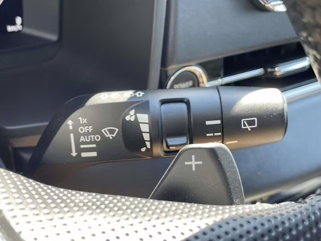 2023 Black Mitsubishi Outlander PHEV SE AWD SUV