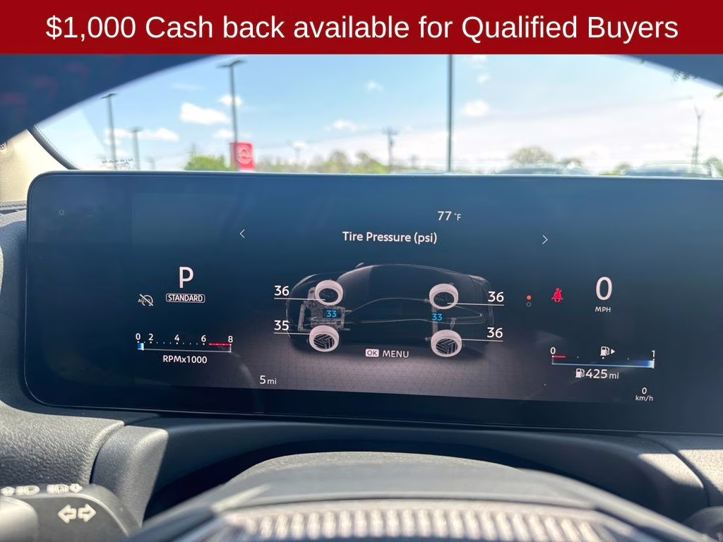 2026 Aspen White/Super Black Nissan Sentra SR FWD Sedan