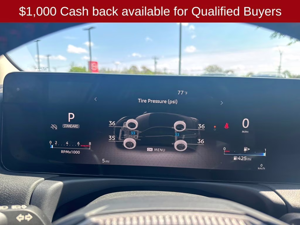 2026 Aspen White/Super Black Nissan Sentra SR FWD Sedan