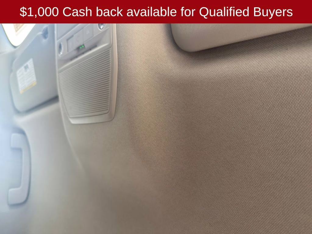 2026 Aspen White/Super Black Nissan Sentra SR FWD Sedan