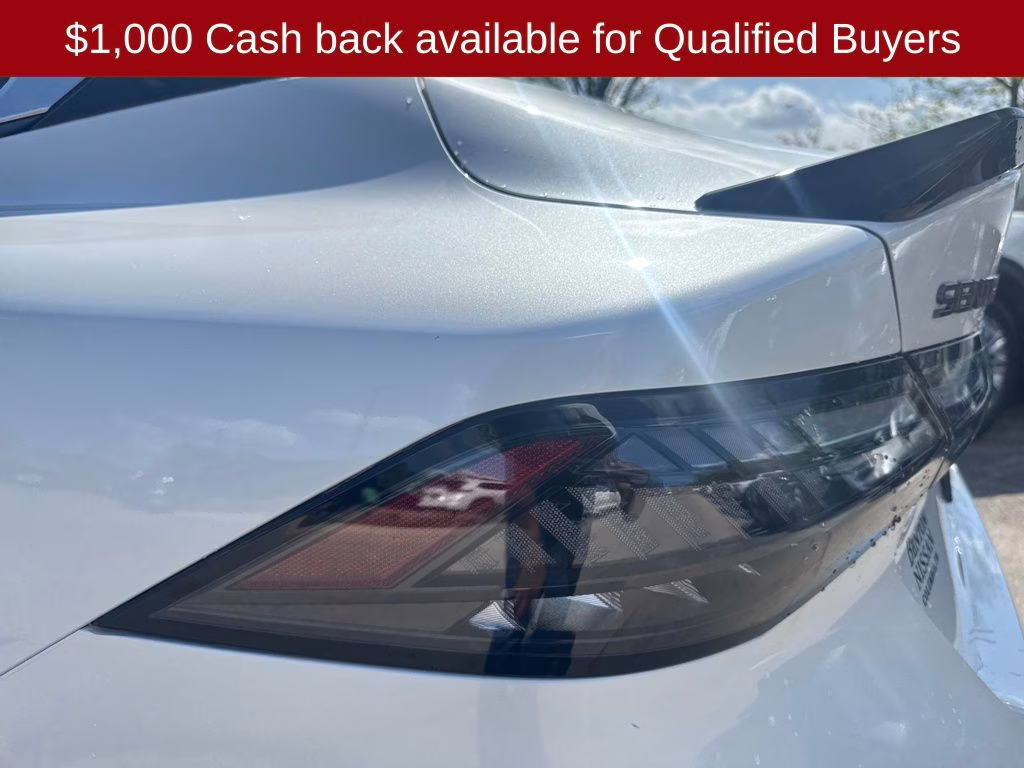 2026 Aspen White/Super Black Nissan Sentra SR FWD Sedan