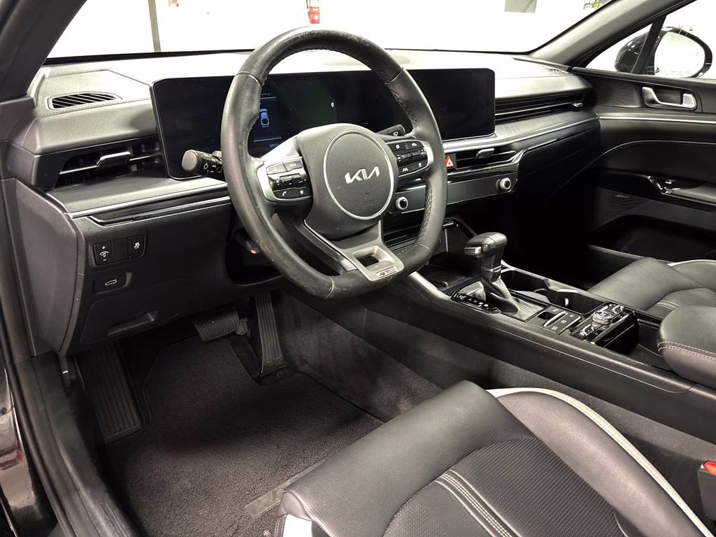 2025 Aurora Black Pearl Kia K5 GT-Line AWD Sedan