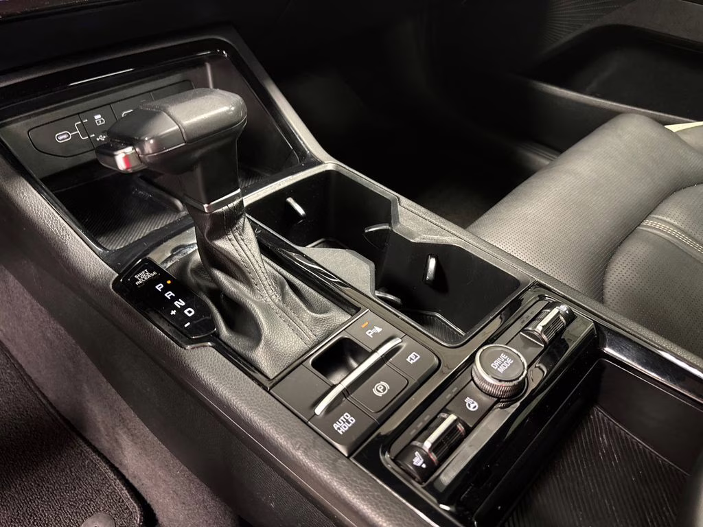 2025 Aurora Black Pearl Kia K5 GT-Line AWD Sedan