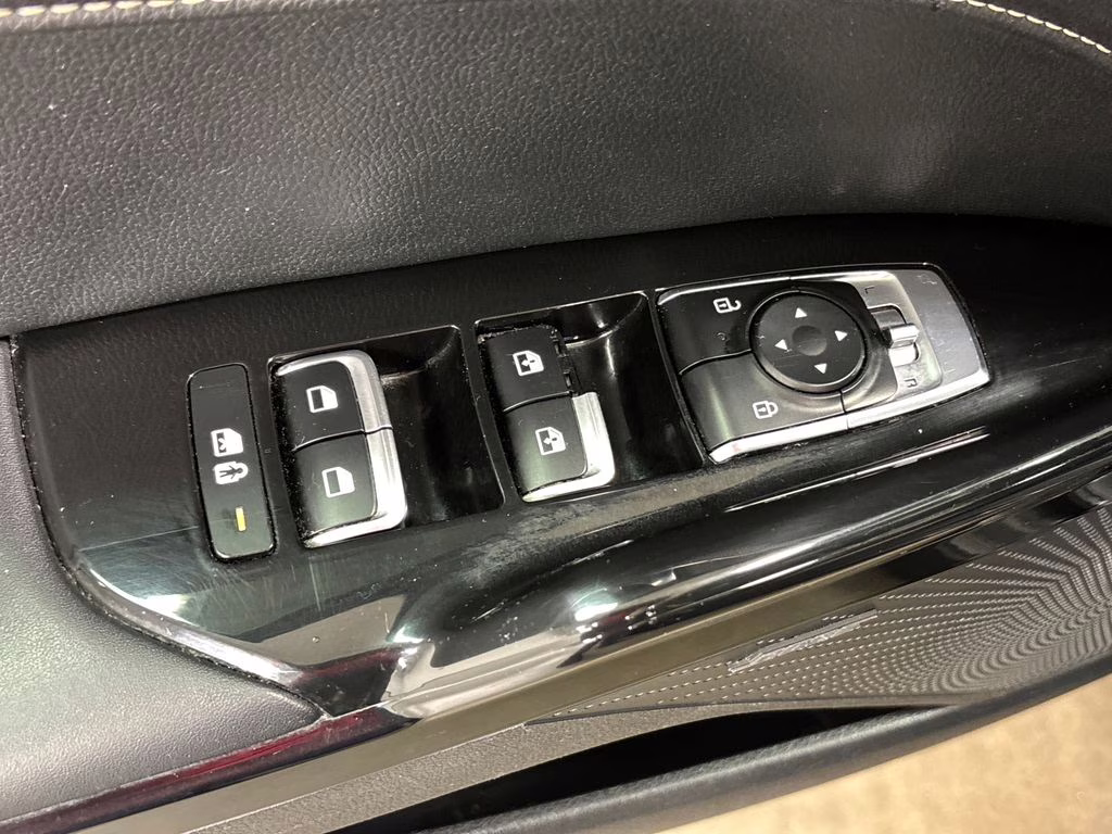 2025 Aurora Black Pearl Kia K5 GT-Line AWD Sedan