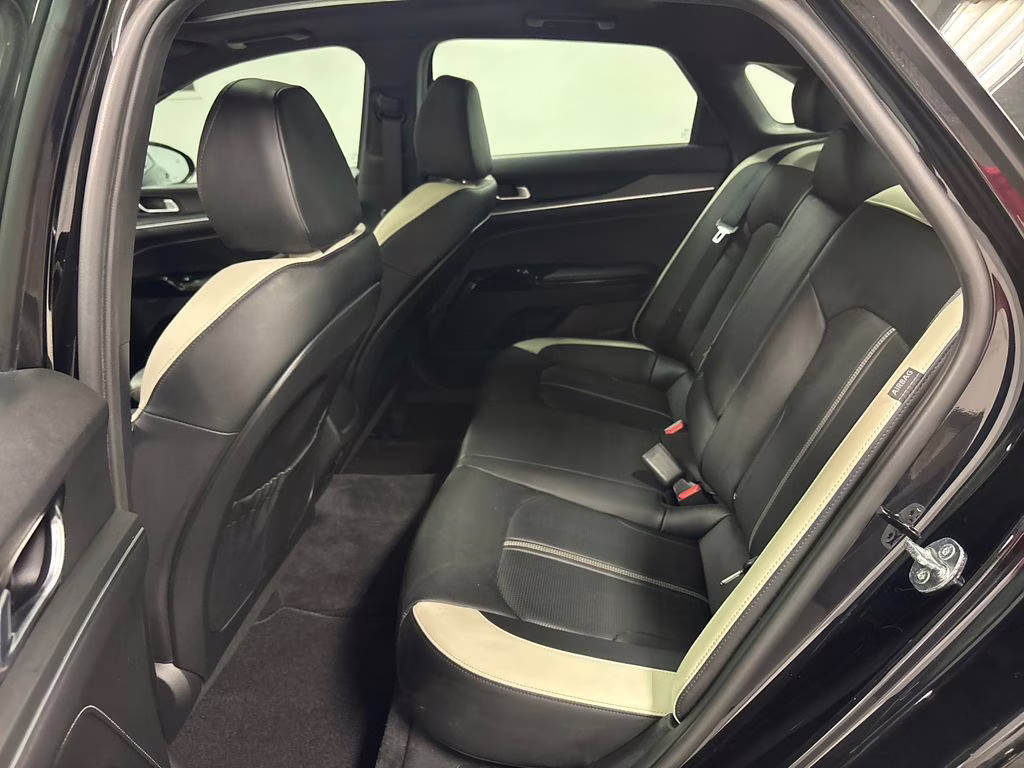 2025 Aurora Black Pearl Kia K5 GT-Line AWD Sedan