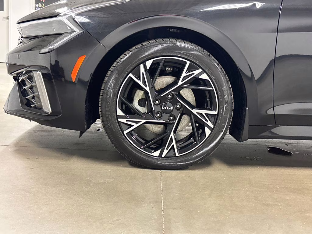 2025 Aurora Black Pearl Kia K5 GT-Line AWD Sedan