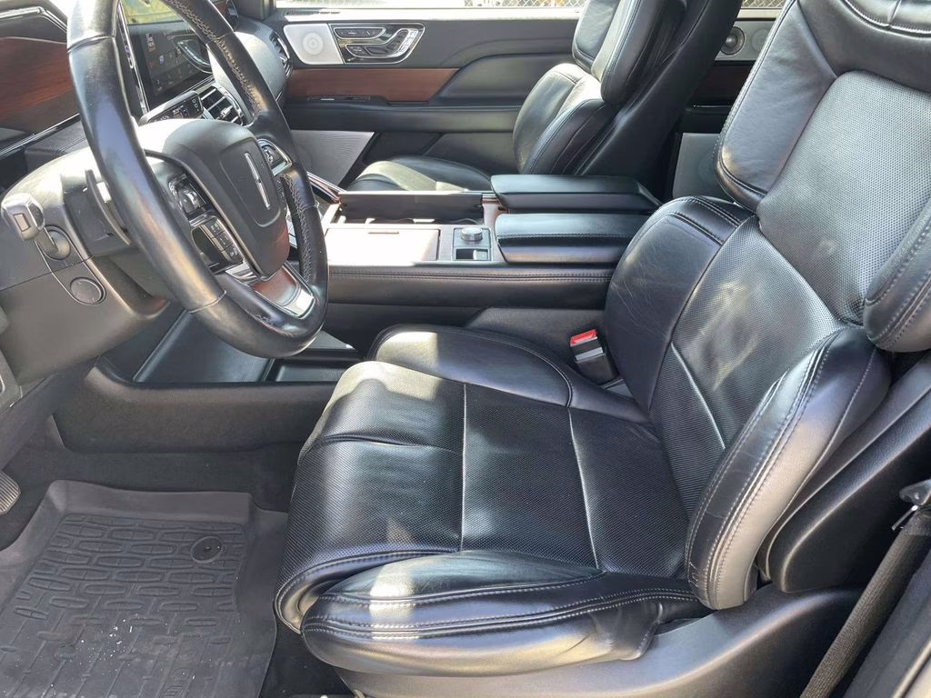 2020 Infinite Black Lincoln Navigator Reserve 4X4 SUV