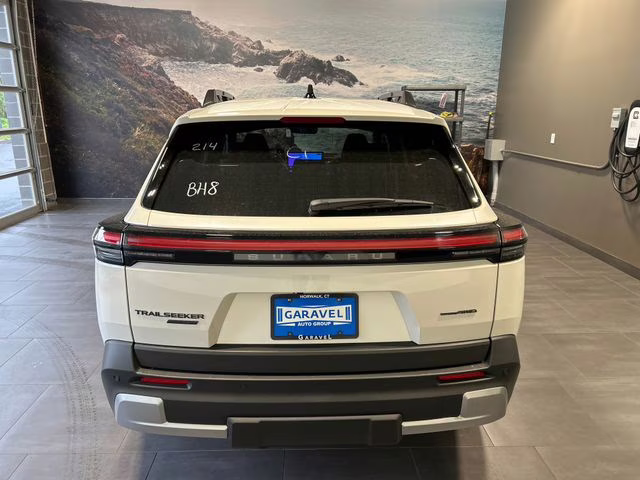 2026 Crystal White Pearl Subaru Trailseeker Limited AWD SUV