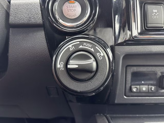 2023 Pearl White Nissan Titan Platinum Reserve 4X4 Truck