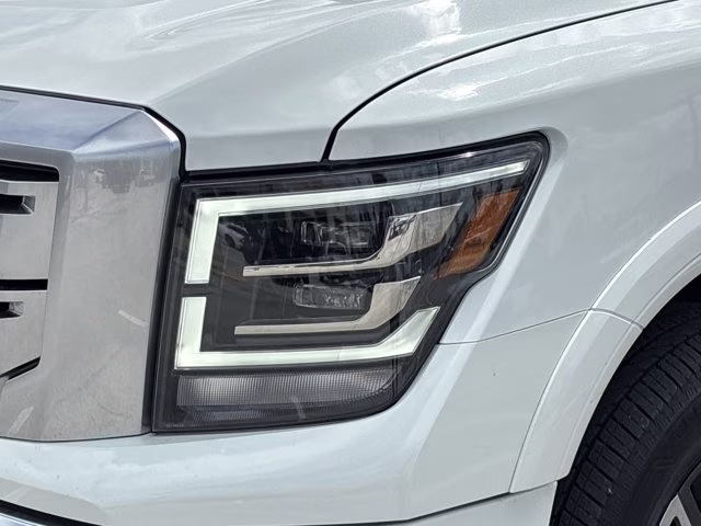2023 Pearl White Nissan Titan Platinum Reserve 4X4 Truck