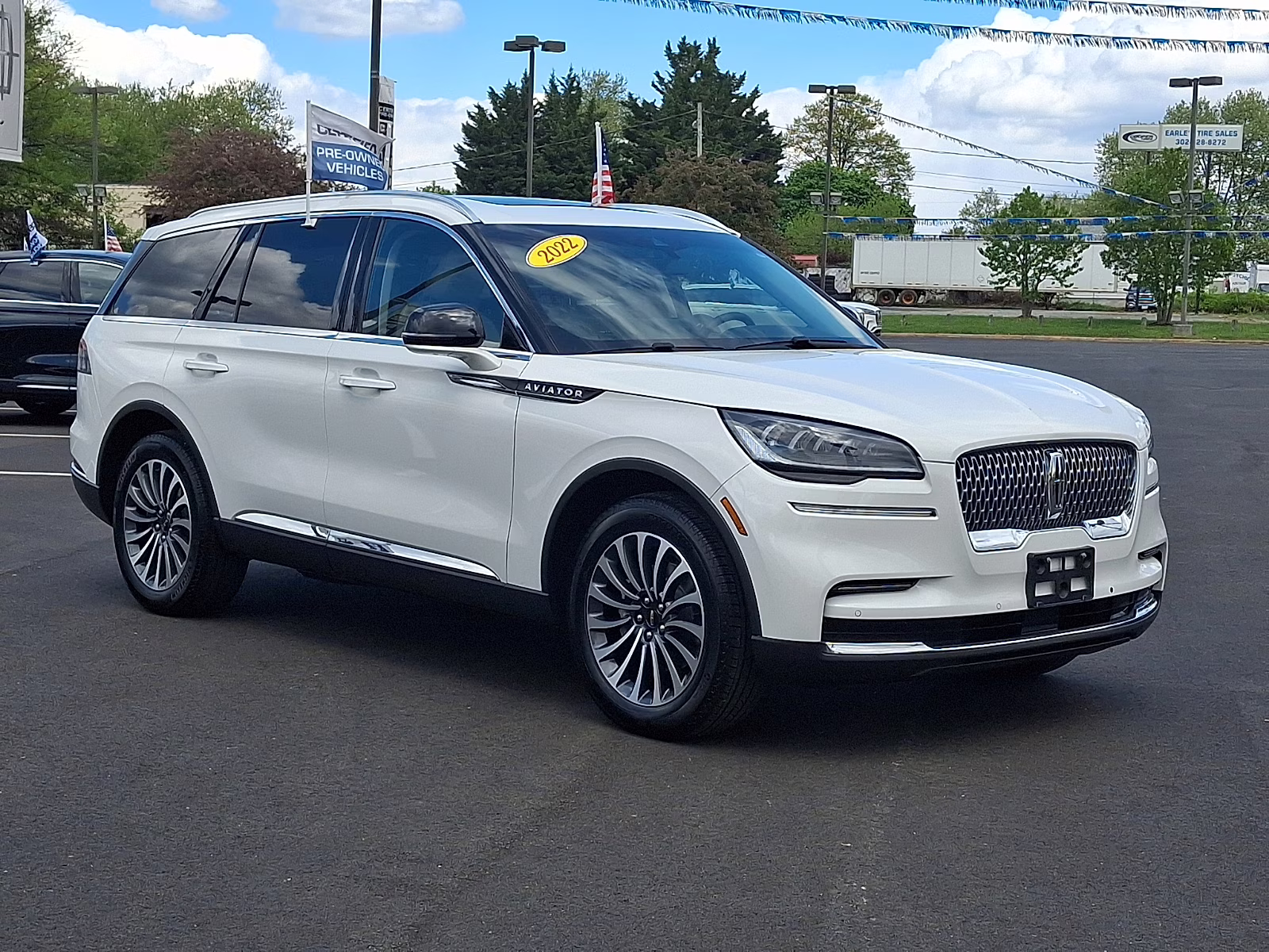 2022 Pristine White Metallic Tri-Coat - AZ Lincoln Aviator Standard AWD