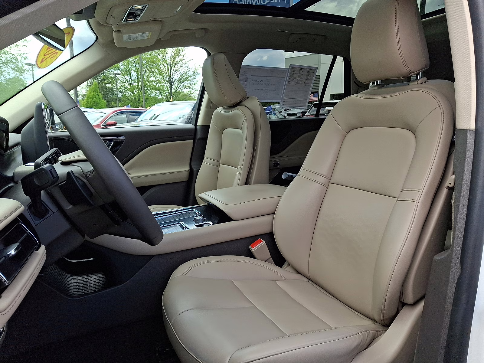 2022 Pristine White Metallic Tri-Coat - AZ Lincoln Aviator Standard AWD