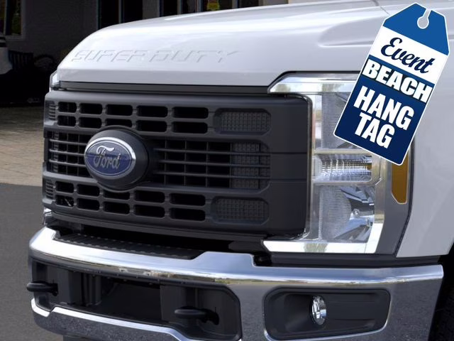 2026 Oxford White Ford Super Duty F-250 SRW XL 4X4 Truck