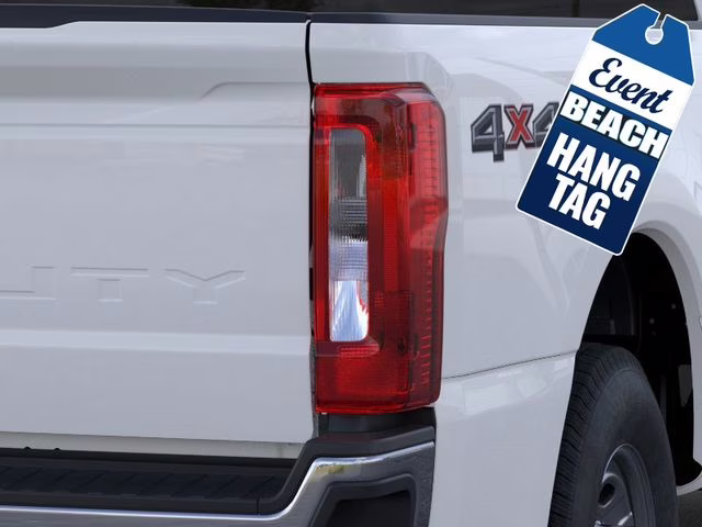 2026 Oxford White Ford Super Duty F-250 SRW XL 4X4 Truck