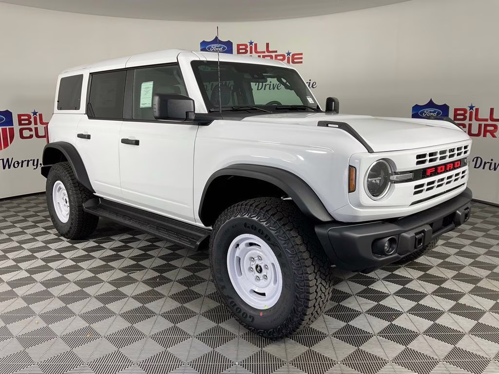 2026 Oxford White Ford Bronco Heritage Edition 4X4 SUV