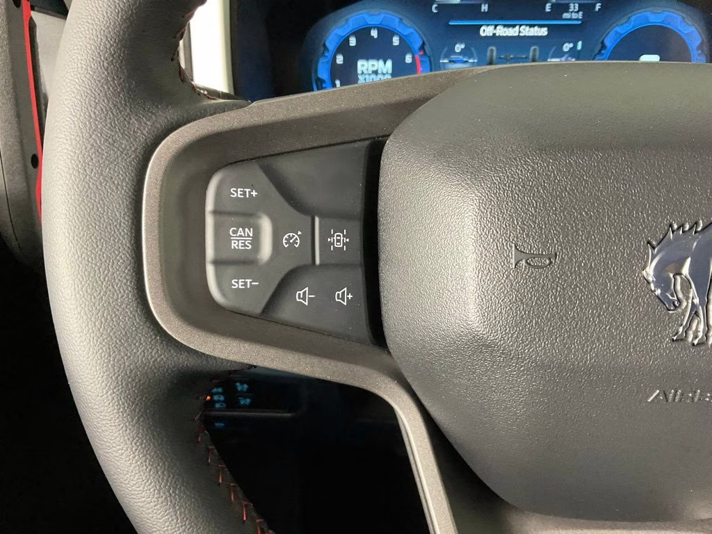 2026 Oxford White Ford Bronco Heritage Edition 4X4 SUV