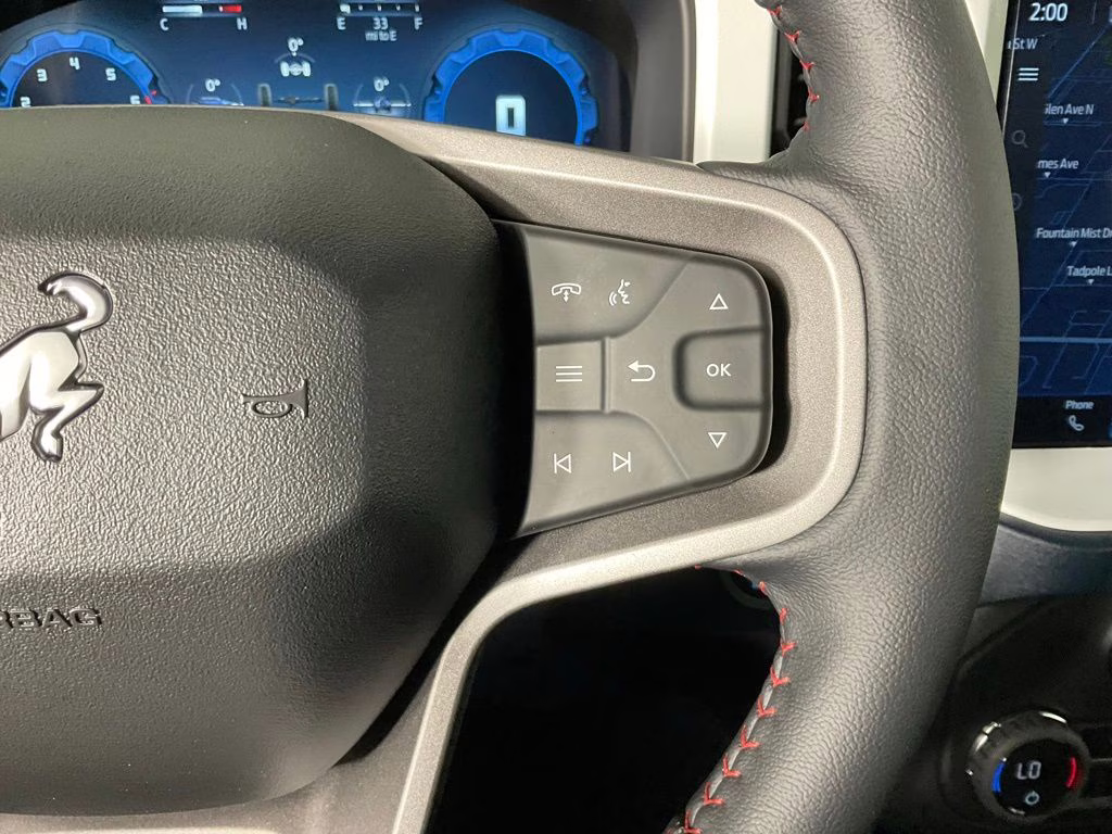 2026 Oxford White Ford Bronco Heritage Edition 4X4 SUV