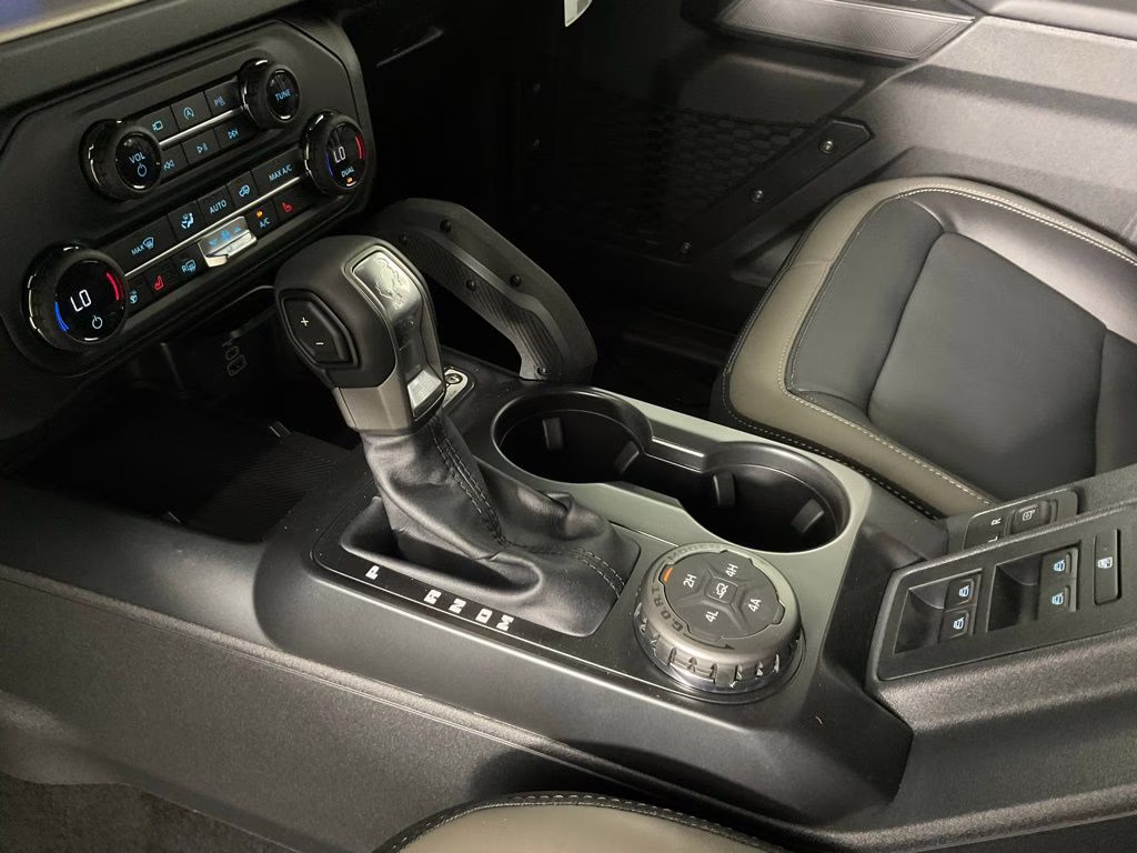 2026 Desert Sand Ford Bronco Outer Banks 4X4 SUV