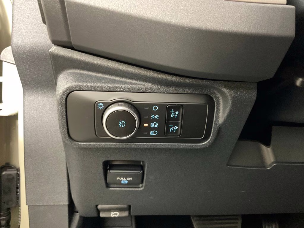 2026 Desert Sand Ford Bronco Outer Banks 4X4 SUV