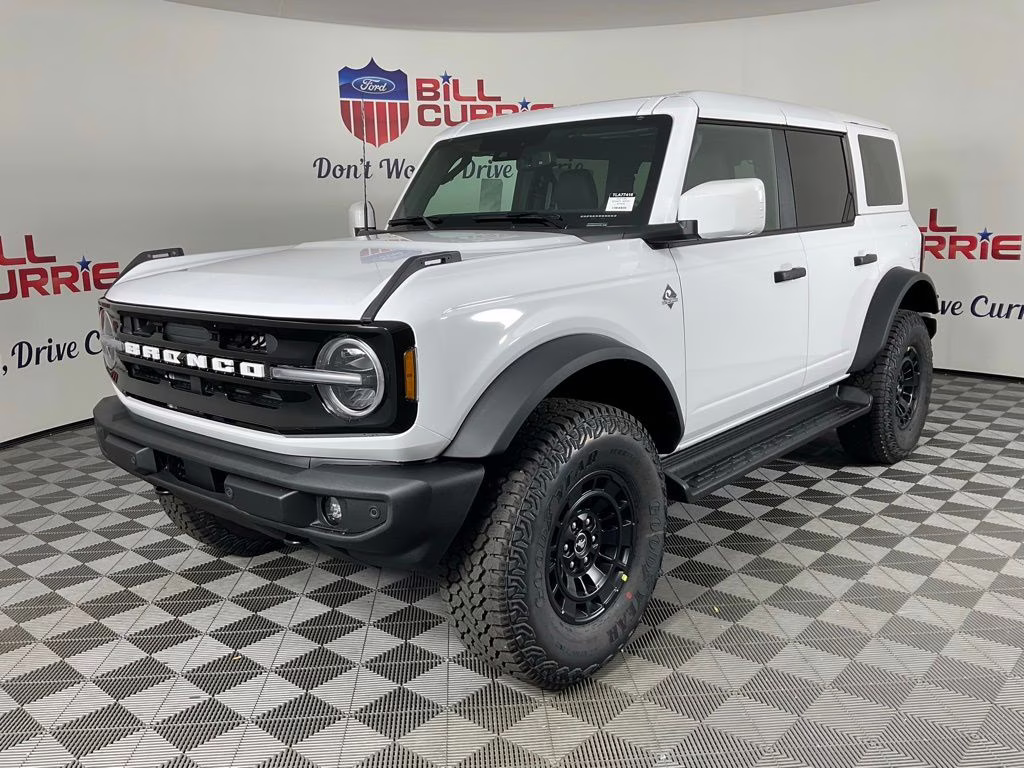 2026 Oxford White Ford Bronco Outer Banks 4X4 SUV